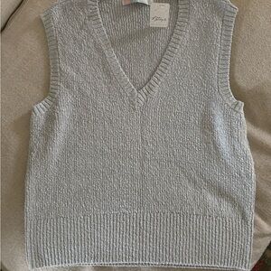 NWT Free People Light Gray V-Neck Knit Sweater Vest